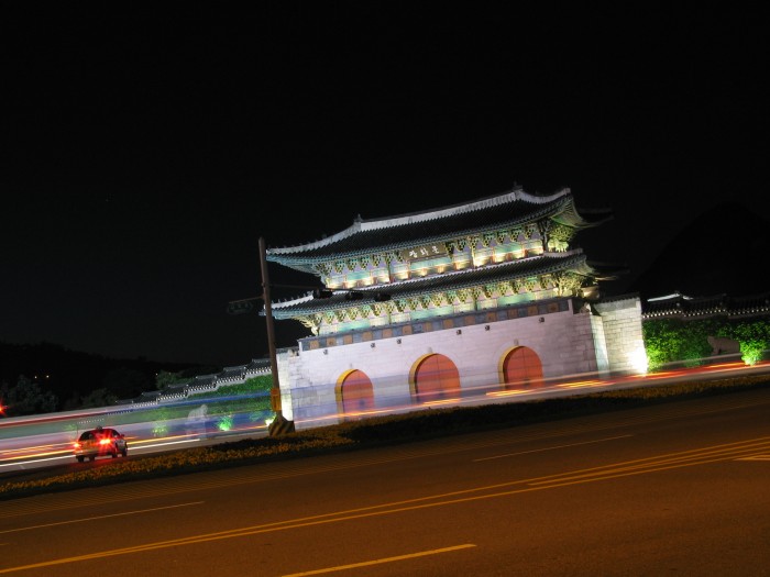 Gyeongbokgung Palace: Gwanghwamun gate